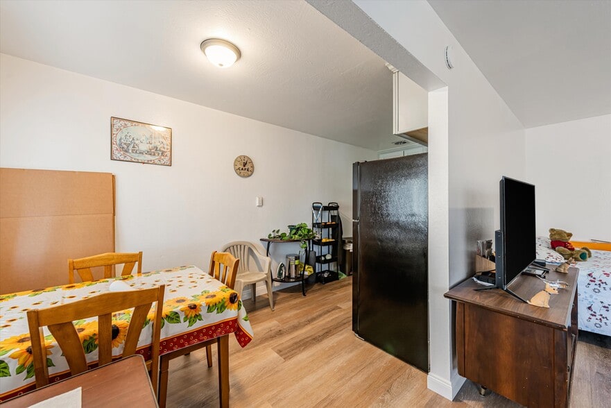 More Photos Of 3404 School St, Oakland Apartments For Sale