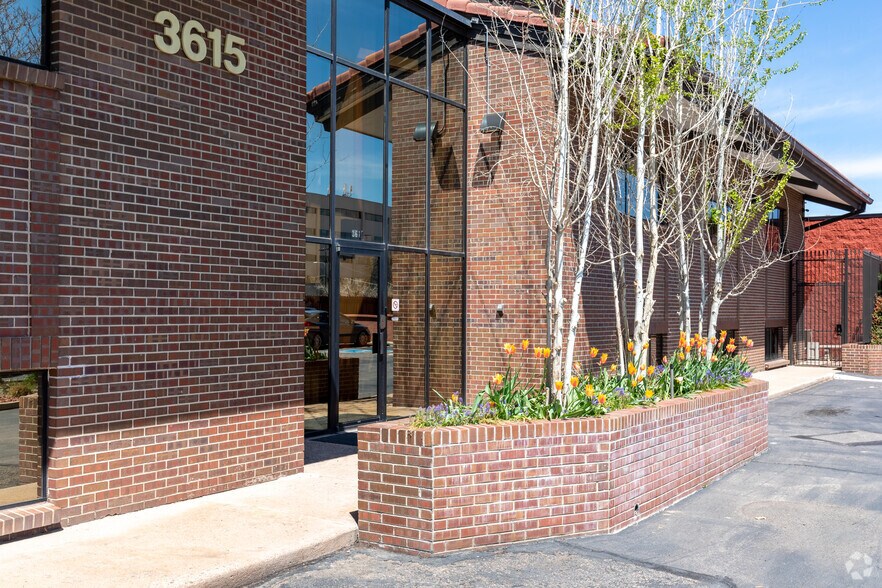 More Photos Of 3615 S Huron St, Englewood Office For Lease