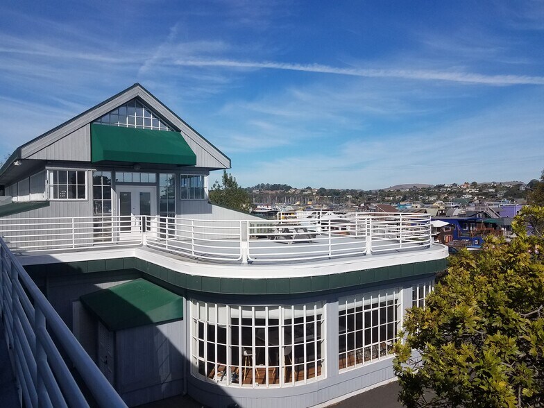 More Photos Of 4000 Bridgeway Blvd, Sausalito Loft Creative Space For Lease