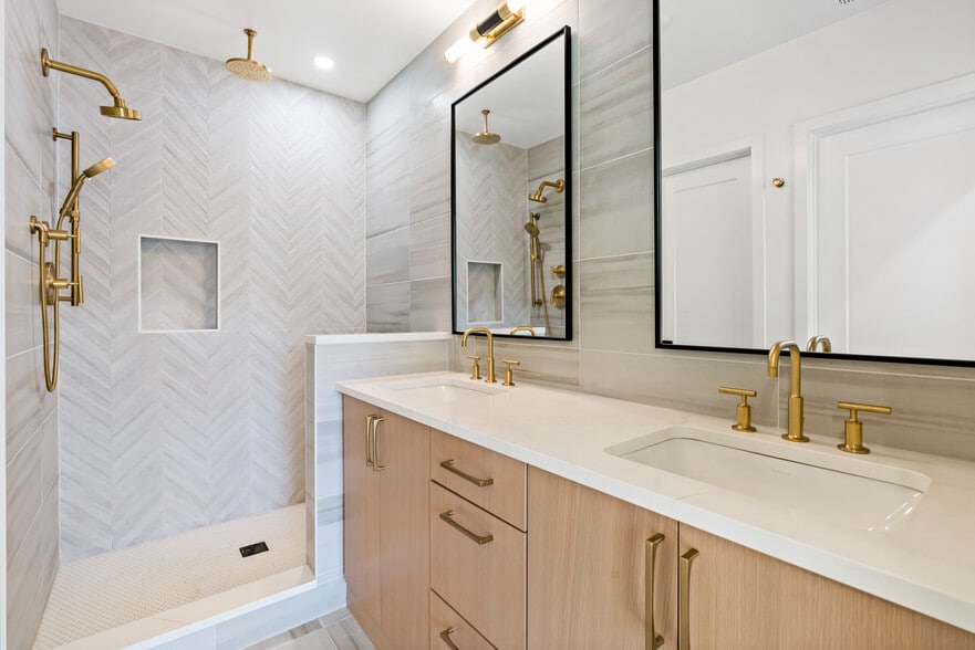 More Photos Of , Denver Multifamily For Sale