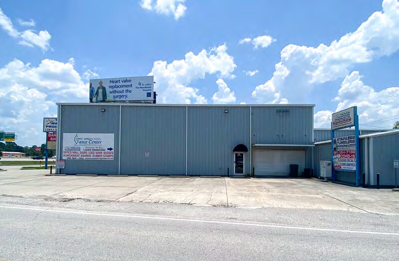 More Photos Of 26019 Interstate 45, Spring Freestanding For Sale