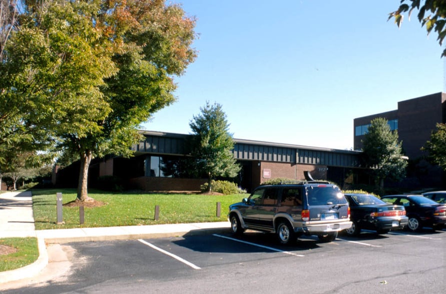 More Photos Of 11208 Waples Mill Rd, Fairfax Unknown For Lease
