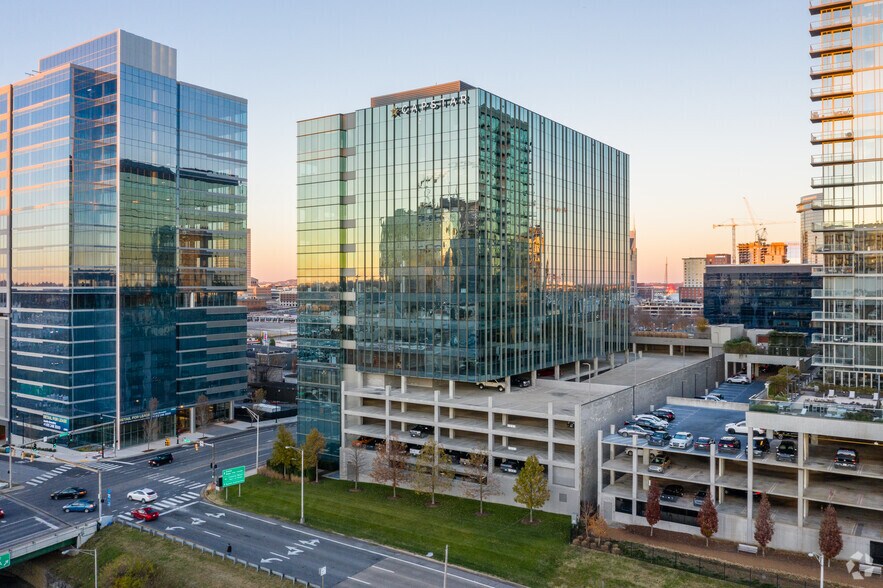 More Photos Of 1201 Demonbreun St, Nashville Office For Lease