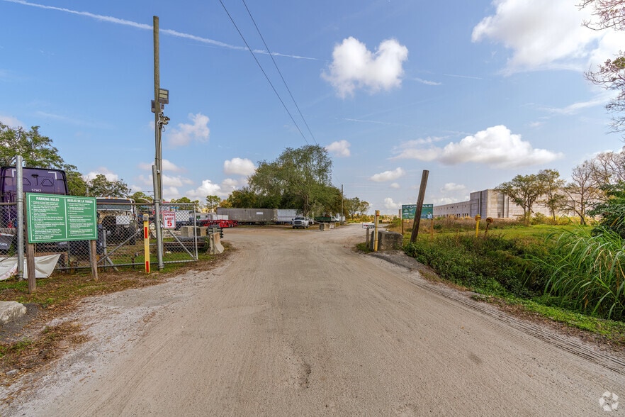 More Photos Of 2725 Rayburn St, Orlando Land For Sale