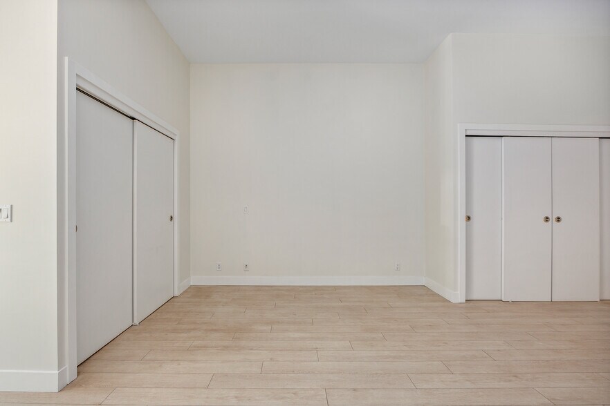 More Photos Of 1130 3 St SE, Calgary Flex For Sale