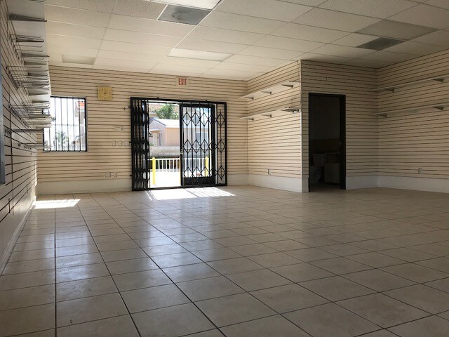 More Photos Of 13250 Rosecrans Ave, Norwalk Storefront For Lease