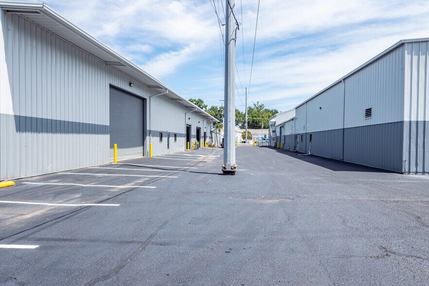 More Photos Of 3567 Meeting Street Rd, North Charleston Unknown For Lease