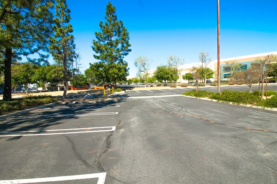 More Photos Of 3251 E Imperial Hwy, Brea Research And Development For Lease