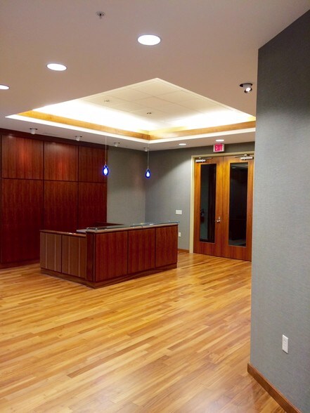 More Photos Of 1838 Sir Tyler Dr, Wilmington Office For Lease