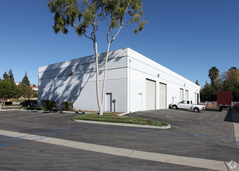 More Photos Of 20520-20530 Carrey Rd, Walnut Warehouse For Lease