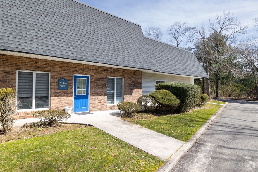 More Photos Of 100 S Jersey Ave, East Setauket Medical For Sale