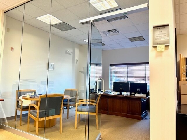 More Photos Of 100 Corporate Dr, Trumbull Research And Development For Lease