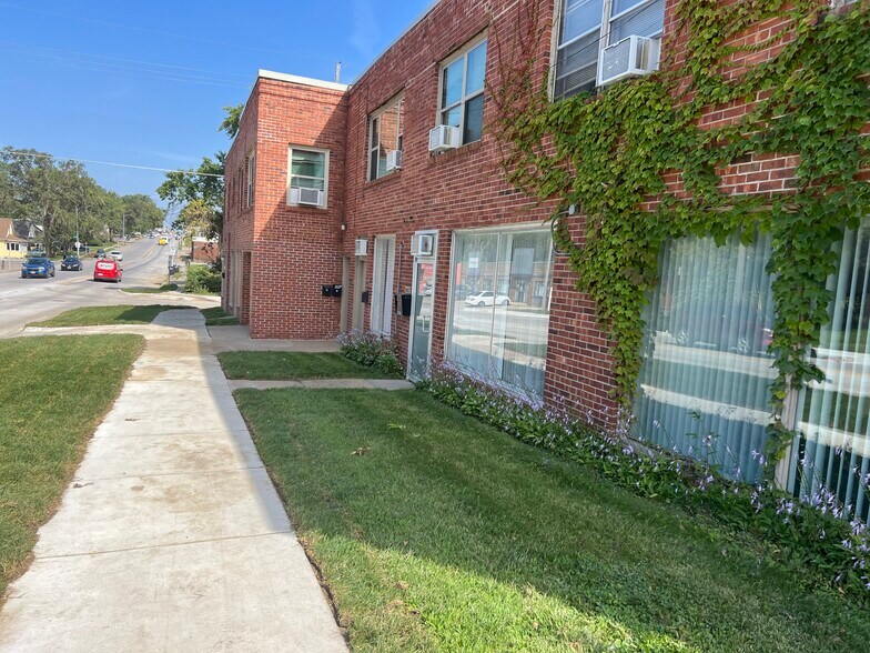 More Photos Of 6605 Maple St, Omaha Office For Lease