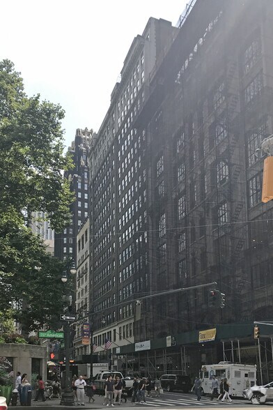 More Photos Of 66-70 W 40th St, New York Office For Lease