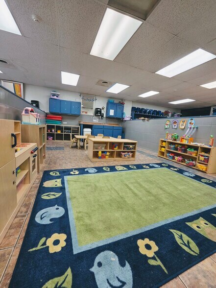 More Photos Of 1911-1913 W Gore Blvd, Lawton Daycare Center For Lease