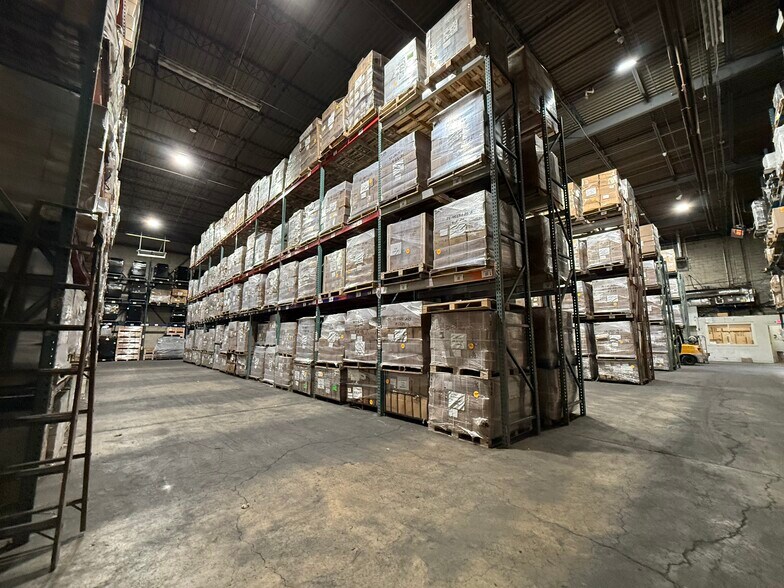 Primary Photo Of 27 Selvage St, Irvington Warehouse For Lease