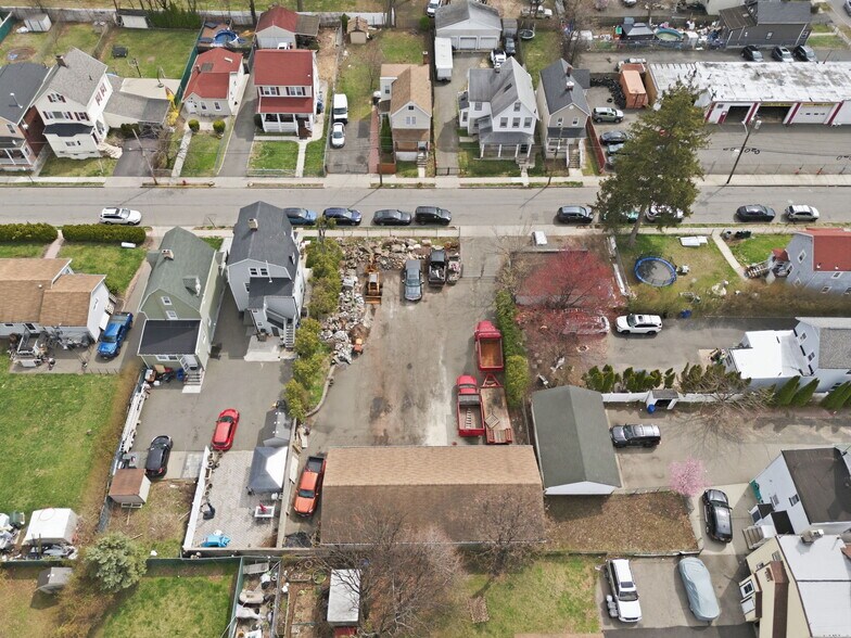 More Photos Of 435-437 Burnside St, Orange Specialty For Sale