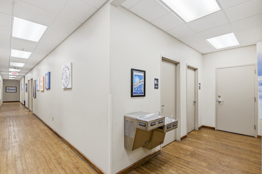More Photos Of 8316 Lone Tree Rd, Victoria Industrial For Sale