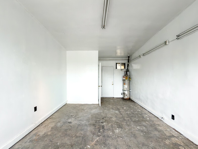 More Photos Of 1201-1205 S Greenwood Ave, Montebello Storefront For Lease