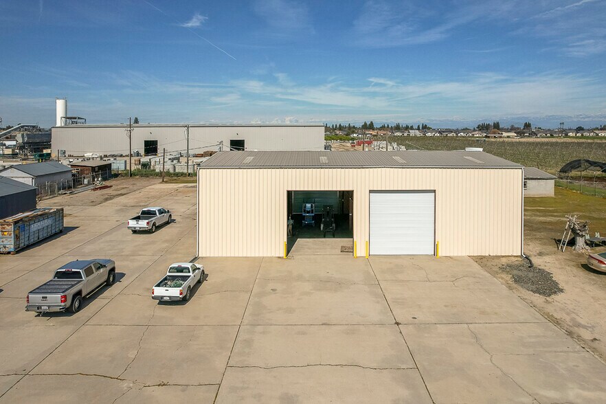 More Photos Of 39400 Clarkson Dr, Kingsburg Warehouse For Sale