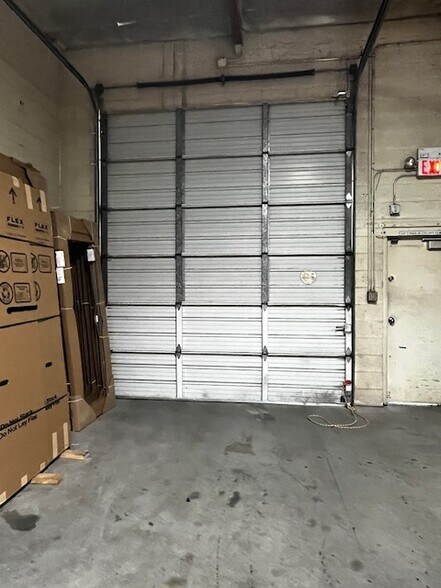 More Photos Of 3230 N Delaware St, Chandler Warehouse For Lease