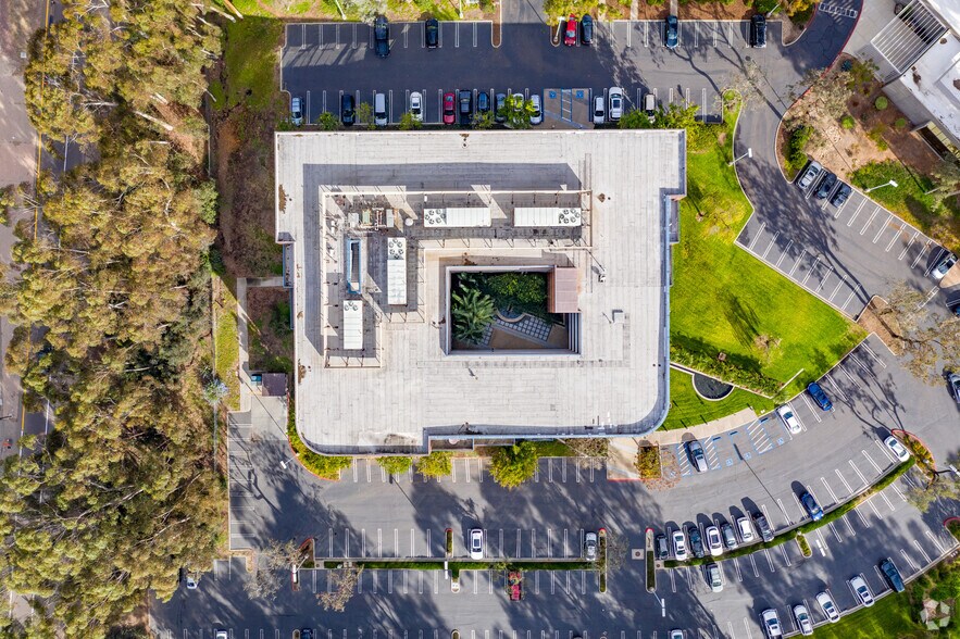 More Photos Of 9820 Willow Creek Rd, San Diego Office For Lease