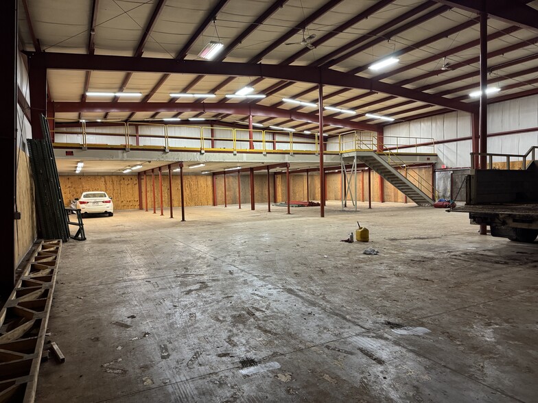 More Photos Of ,  Unknown For Sale