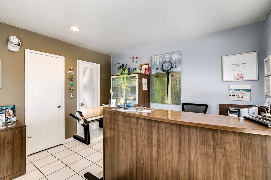 More Photos Of 2648 NE 32nd St, Fort Lauderdale Hotel For Sale