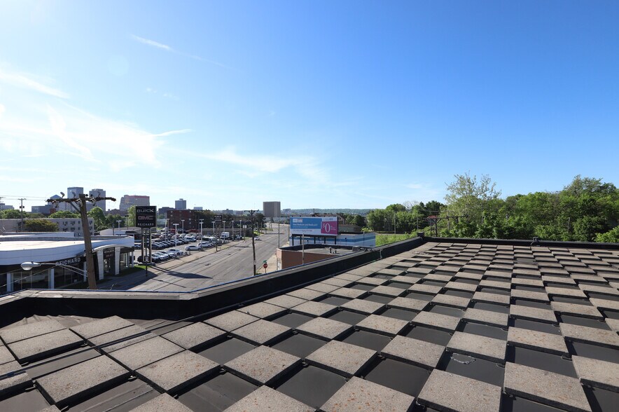 More Photos Of 184 Salem Ave, Dayton Office Residential For Lease