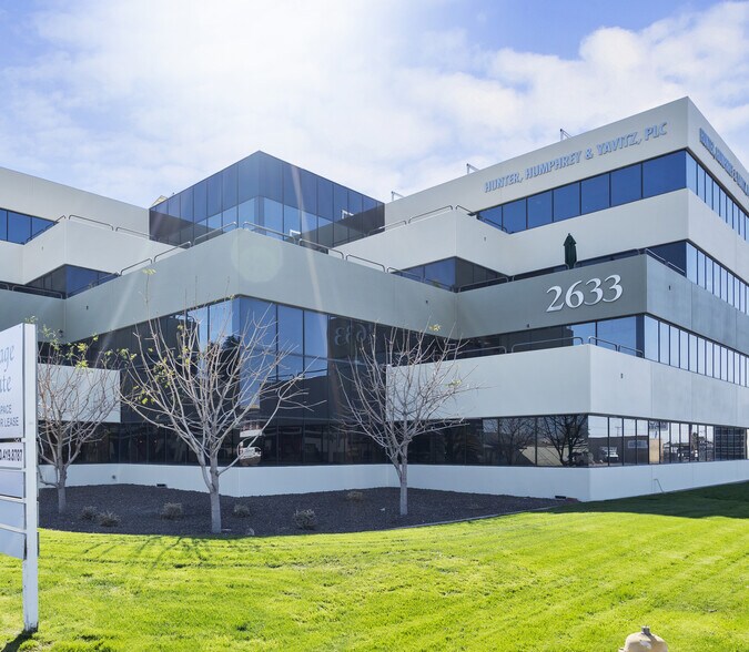 More Photos Of 2633 E Indian School Rd, Phoenix Office For Lease