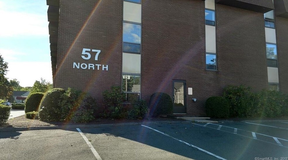 More Photos Of 57 North St, Danbury Medical For Lease