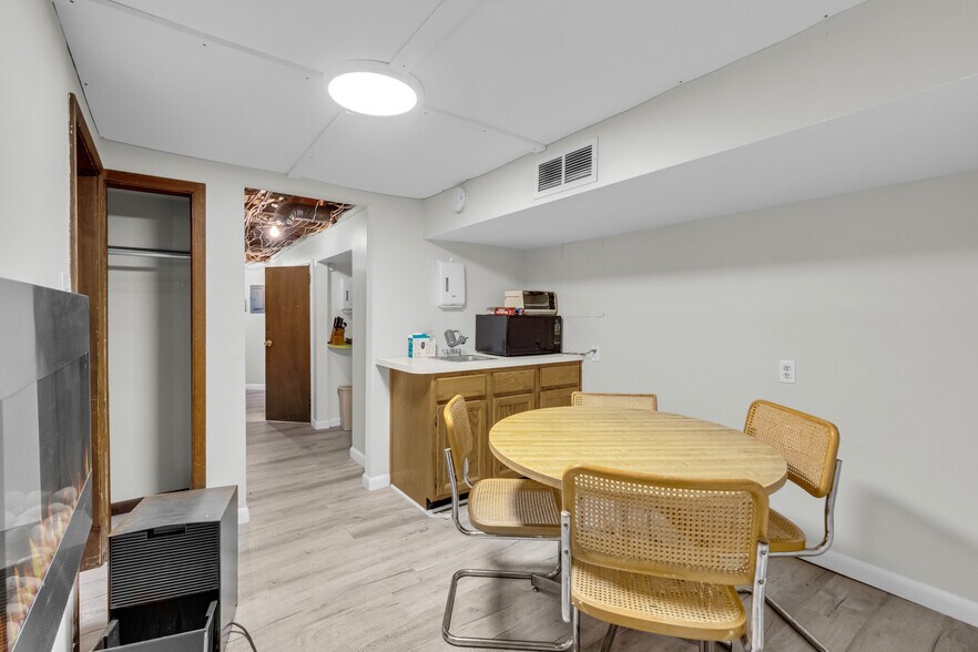 More Photos Of 1810 Washington Blvd, Easton Office Residential For Sale