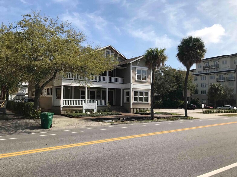 More Photos Of 308 South Blvd, Tampa Office For Lease