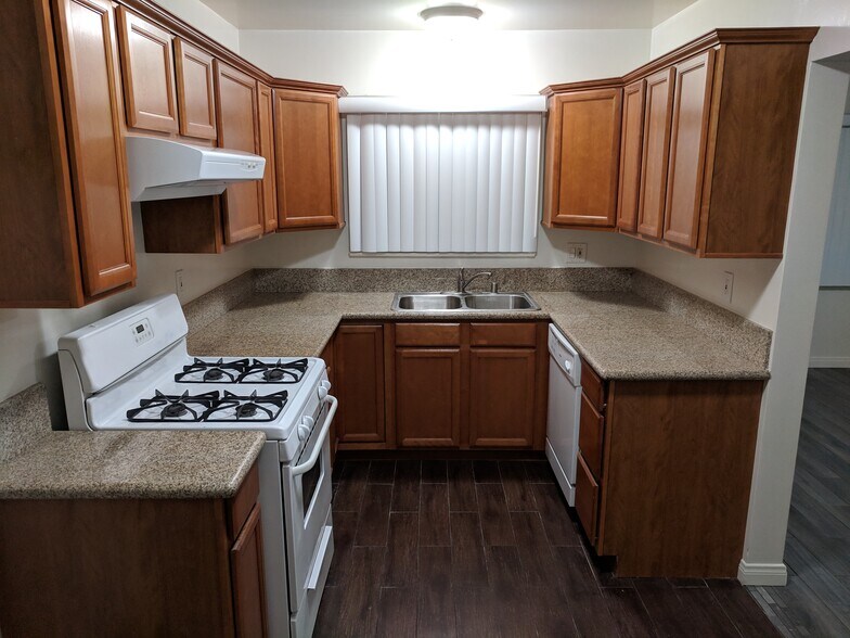 More Photos Of 12843 Columbia Way, Downey Land For Sale