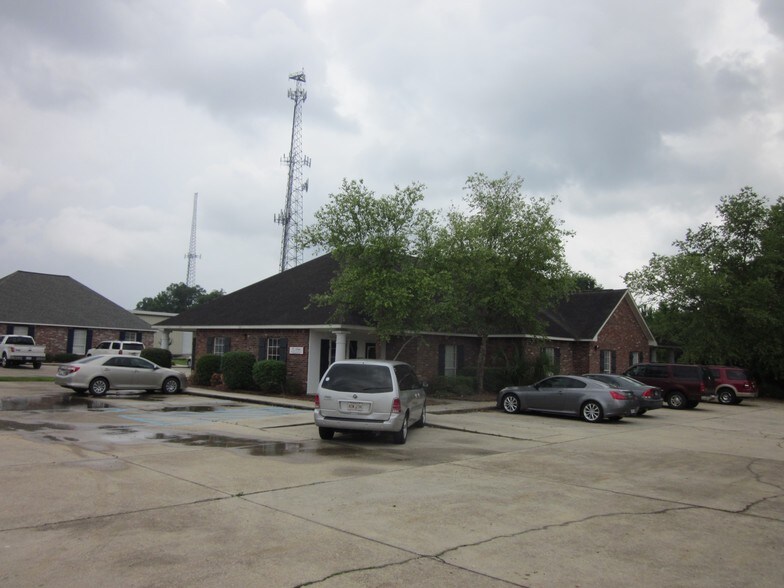 More Photos Of 3975 O'Neal Ln, Baton Rouge Loft Creative Space For Lease