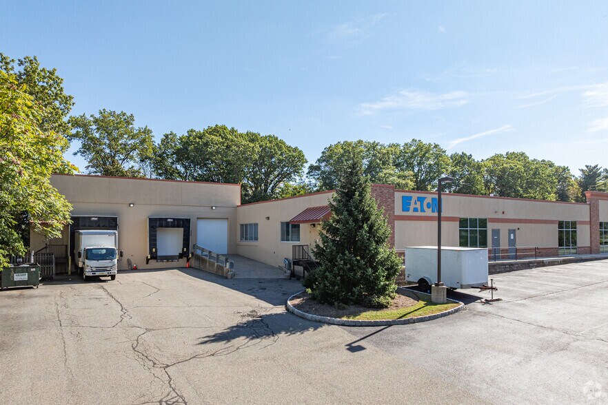 Primary Photo Of 1115 Globe Ave, Mountainside Light Manufacturing For Lease