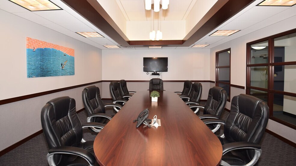 More Photos Of 25 Melville Park Rd, Melville Office For Lease