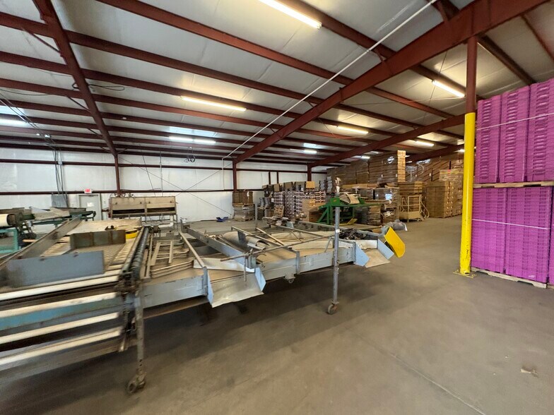 More Photos Of 11375 US-701 Hwy, Elizabethtown Refrigeration Cold Storage For Sale