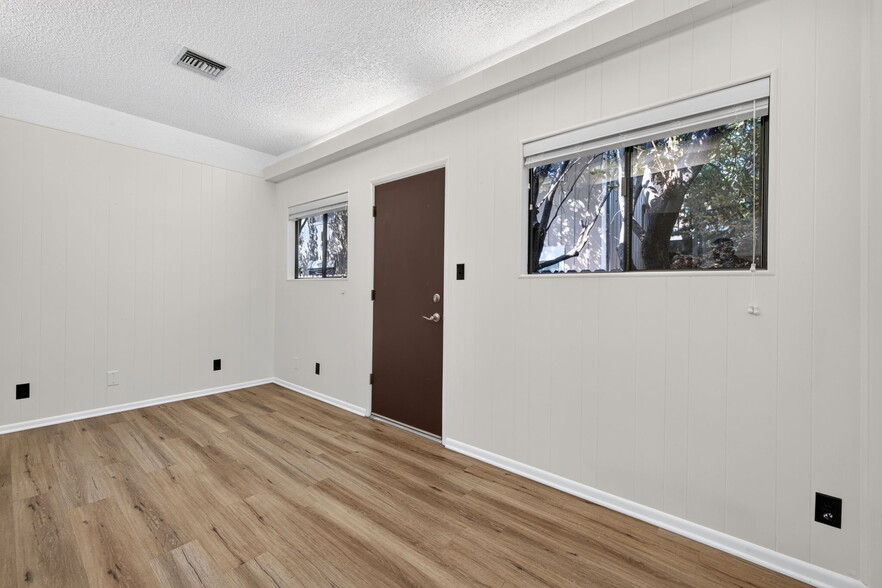 More Photos Of 7 Page St, Cotati Medical For Sale