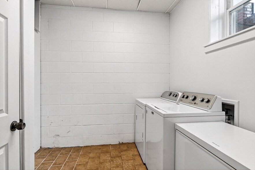 More Photos Of 6211 Rocky Point Rd, Cookeville Specialty For Sale