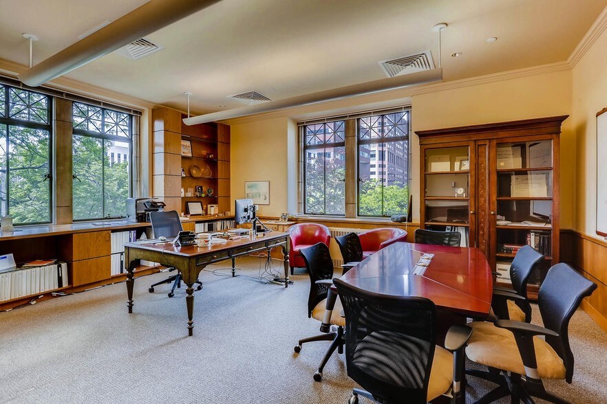 More Photos Of 1600 Sherman St, Denver Office For Sale