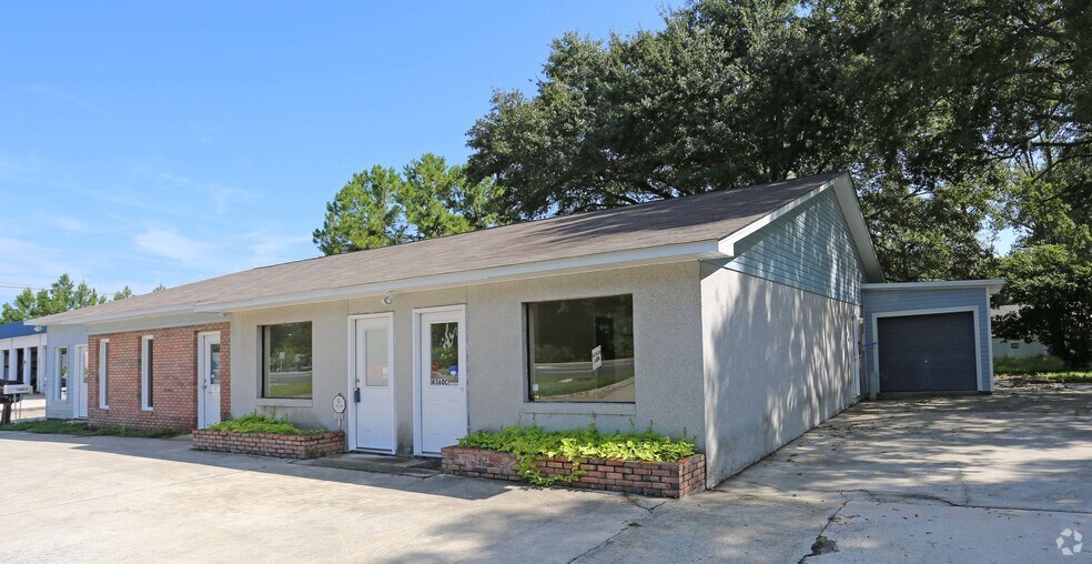 More Photos Of 4360 Hwy 40 E, Saint Marys Office For Lease