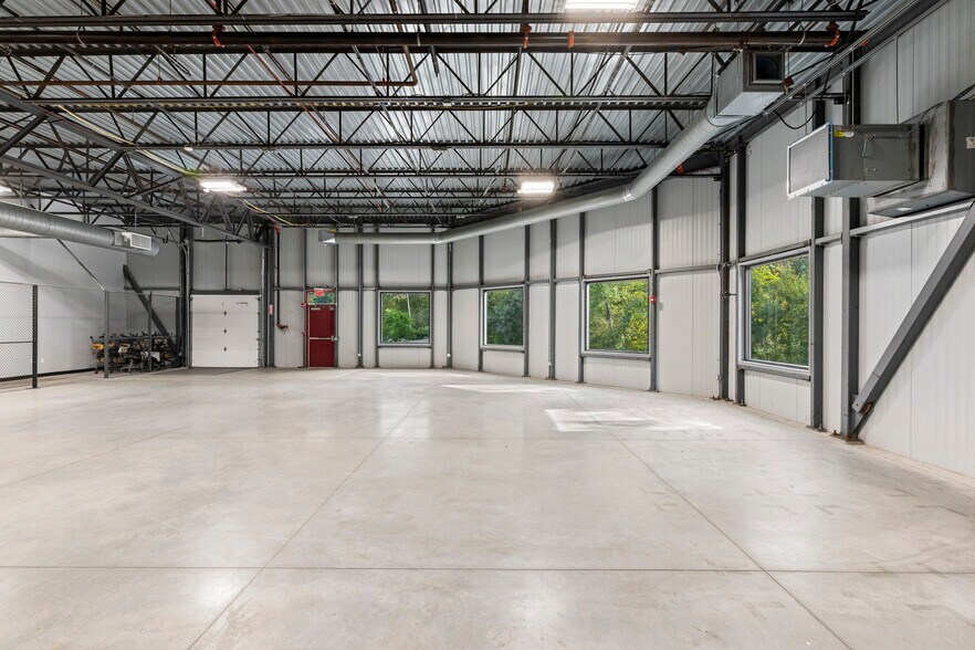 More Photos Of 1 Technology Way, Salem Industrial For Sale
