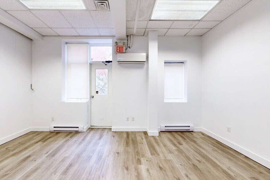 More Photos Of 66 Gerrard St E, Toronto Storefront Retail Office For Lease