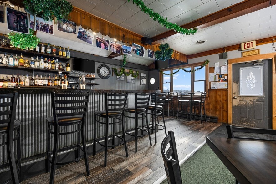 More Photos Of , Beaver Island General Retail For Sale