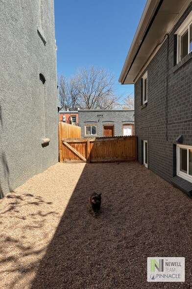 More Photos Of 2551 W Caithness Pl, Denver Apartments For Sale