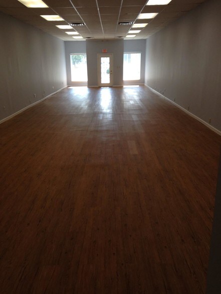 More Photos Of 50 S Main St, Middletown Apartments For Sale