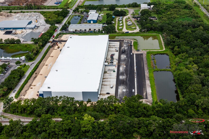 More Photos Of 0 Powell Rd, Gibsonton Unknown For Lease