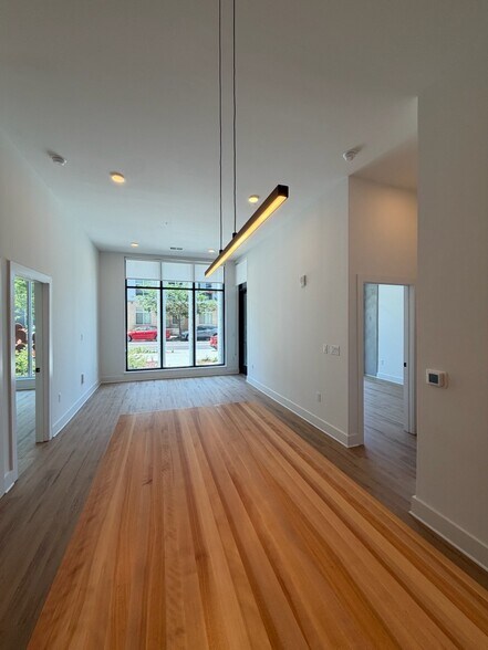 More Photos Of 912 2nd Ave N, Nashville Coworking Space