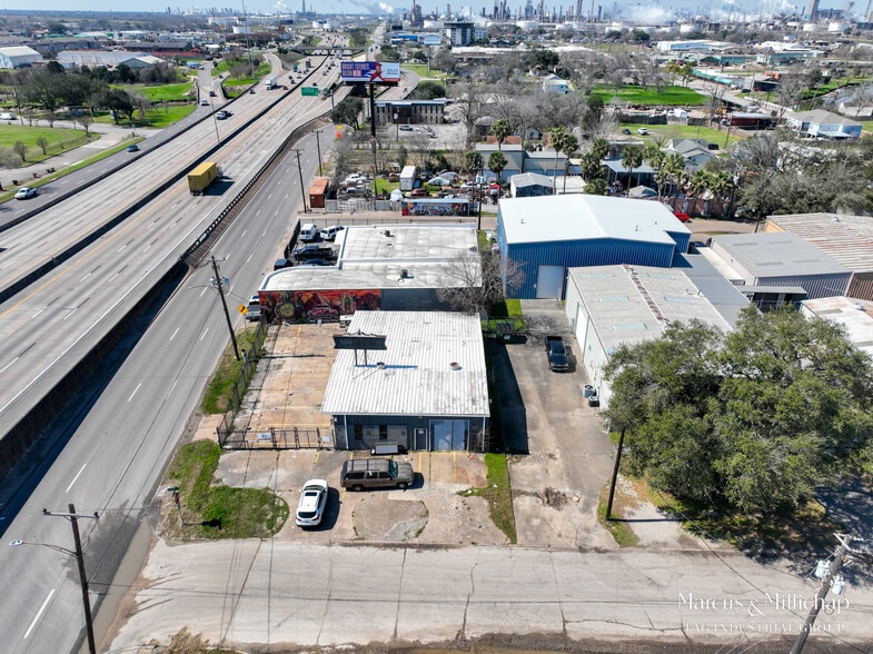 More Photos Of 300 W Pasadena Fwy, Pasadena Warehouse For Sale